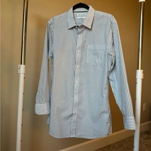 Amazon Essentials Slim Stripe Button-up